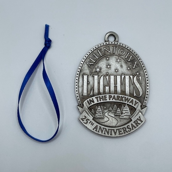 Allentown Lights In The Parkway 25th Anniversary Christmas Ornament NWOT - Picture 1 of 7